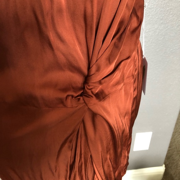 Dress - Picture 3 of 4